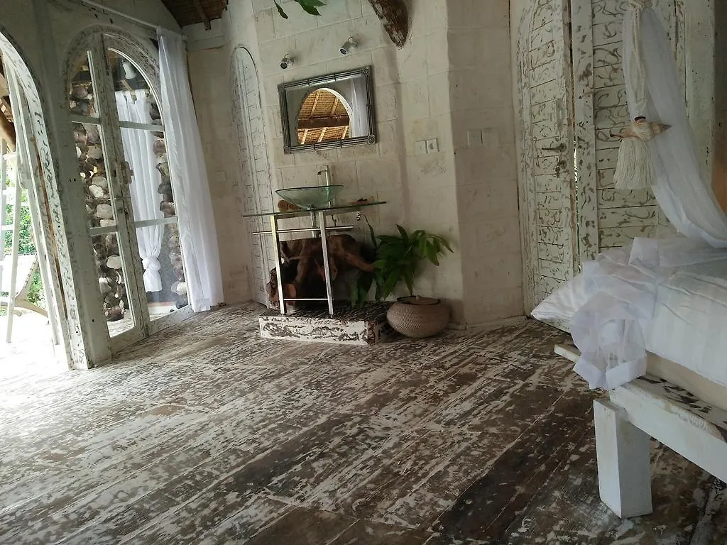 ** База отдыха The Alchemist Lodge Пекату Индонезия