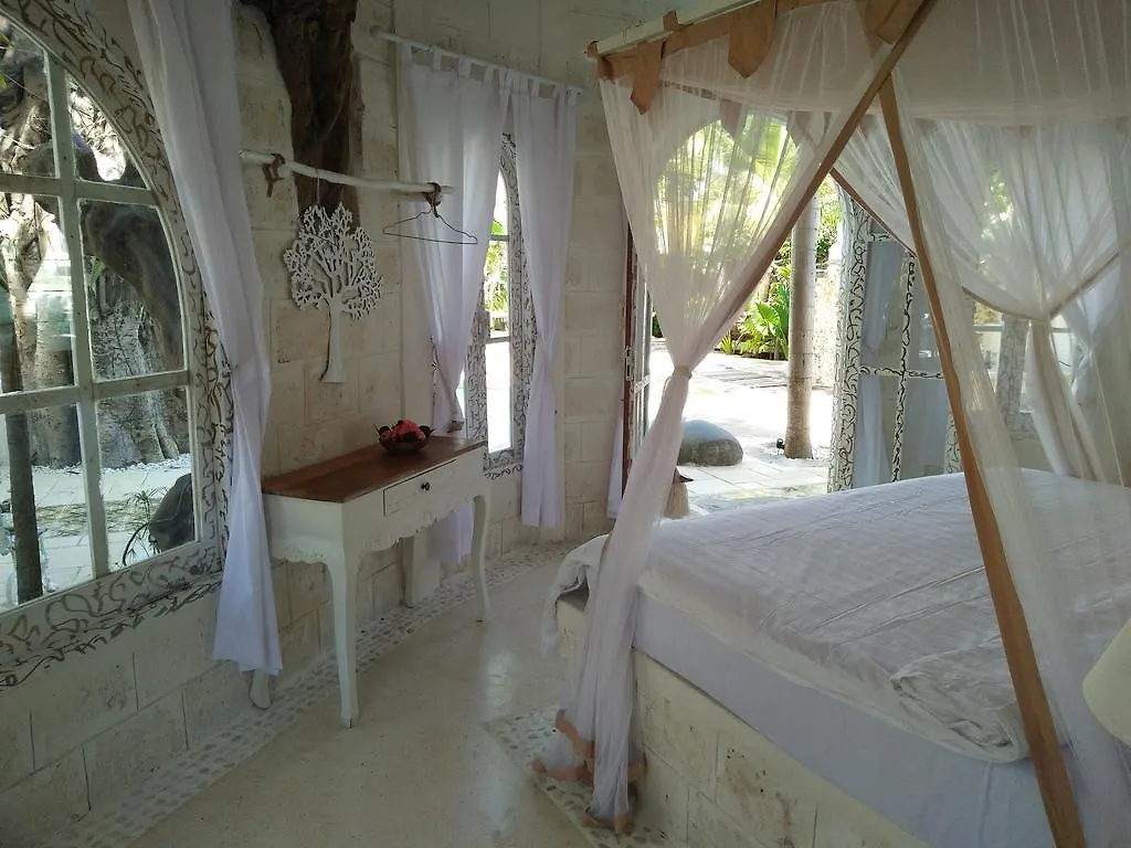 The Alchemist Lodge Пекату